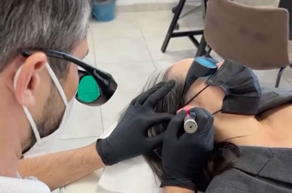 Sigara bırakmak için lazer seansı nasıl çalışır?